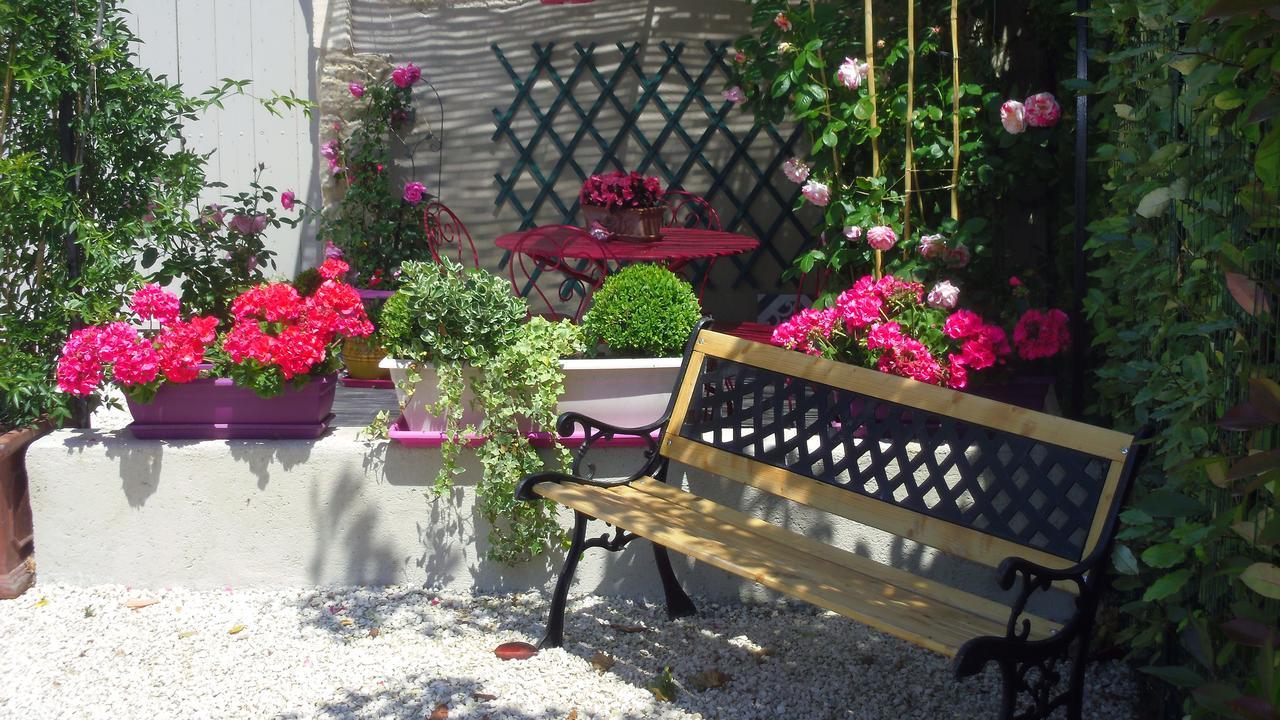 Mas de l'Air - Maison de Charme Bed and Breakfast Noves Exterior foto