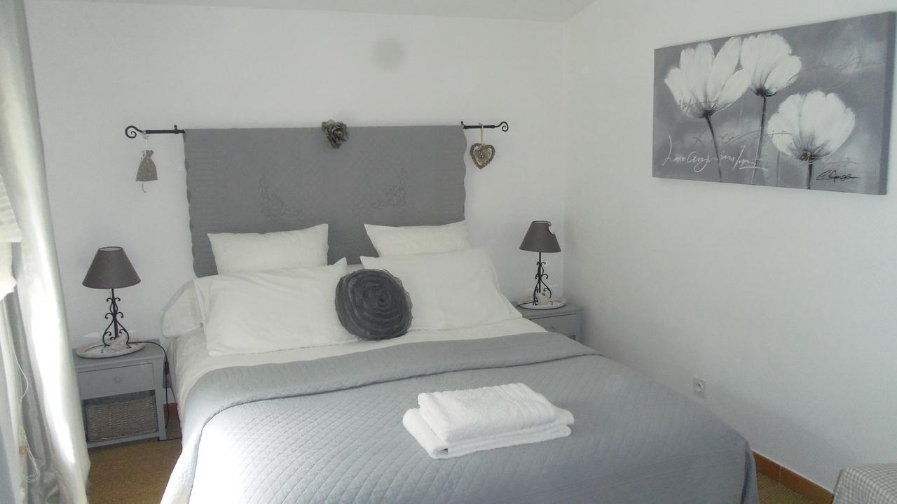Mas de l'Air - Maison de Charme Bed and Breakfast Noves Exterior foto