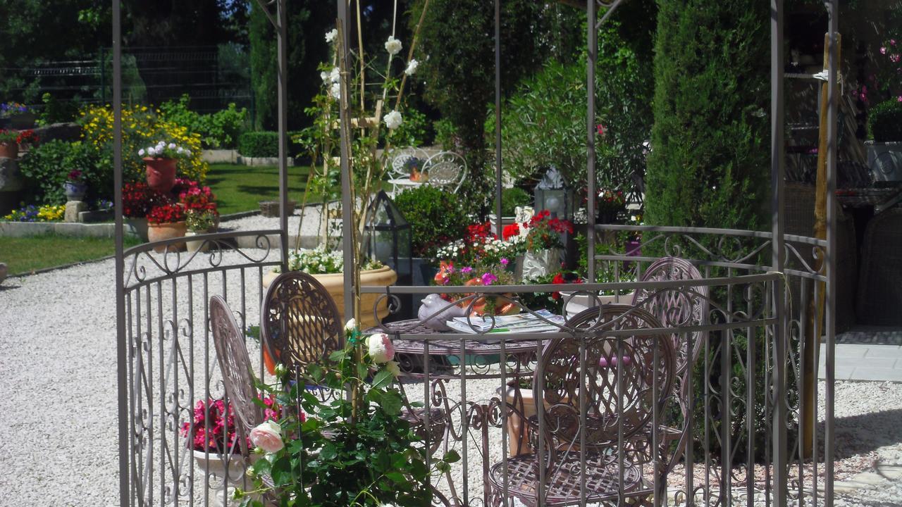 Mas de l'Air - Maison de Charme Bed and Breakfast Noves Exterior foto