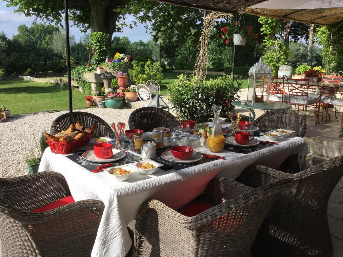 Mas de l'Air - Maison de Charme Bed and Breakfast Noves Exterior foto